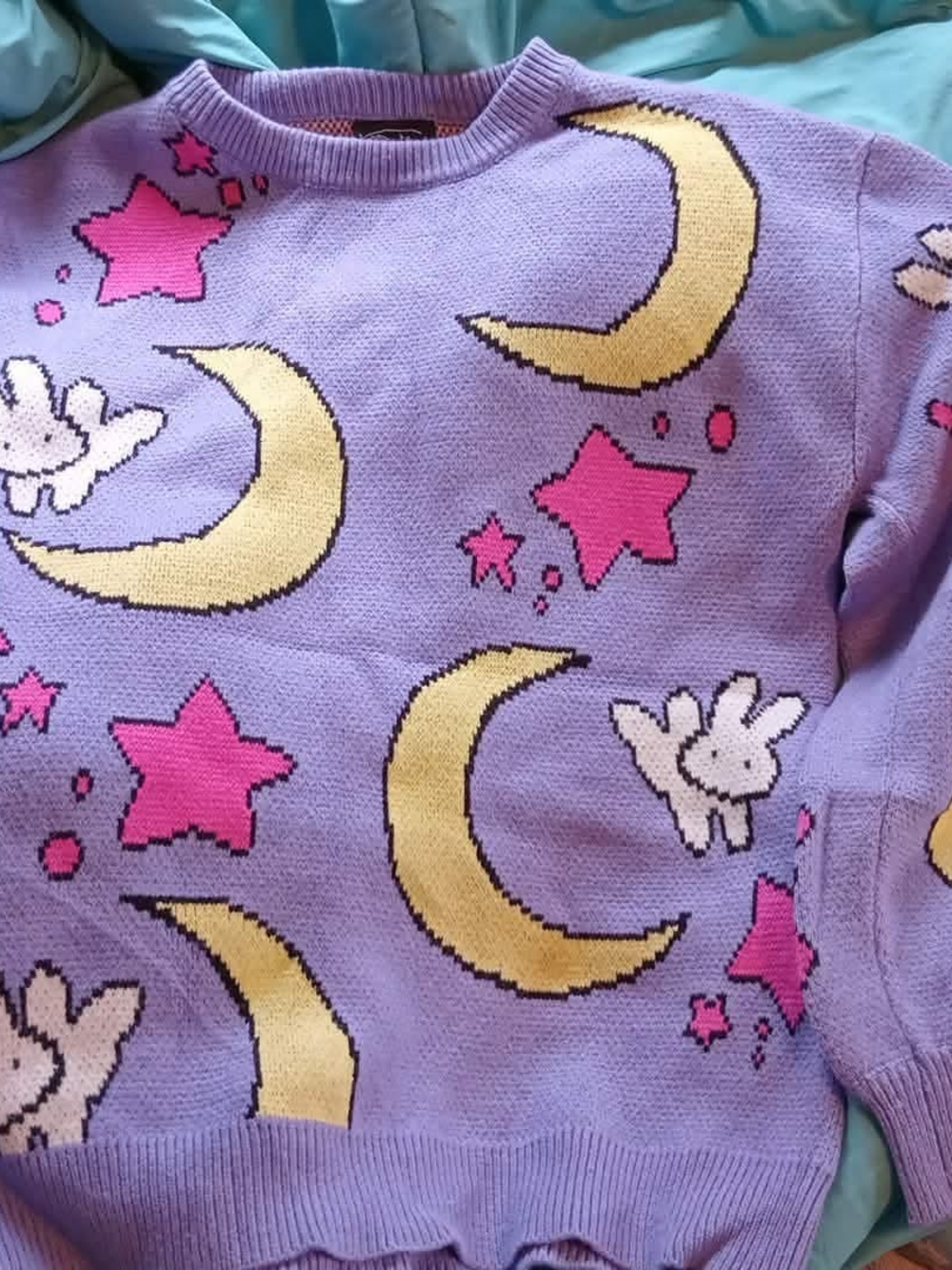 Sleepy Sailor Moon Usagi RARE NWOT Sweater